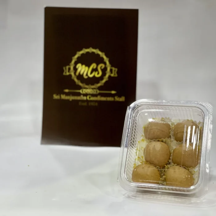 Besan Laddoo - Ghee (5 pieces) - Image 1